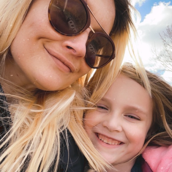 Iโm baaaack! Help me sell my stuff! Everything must go! - Picture 2 of 12